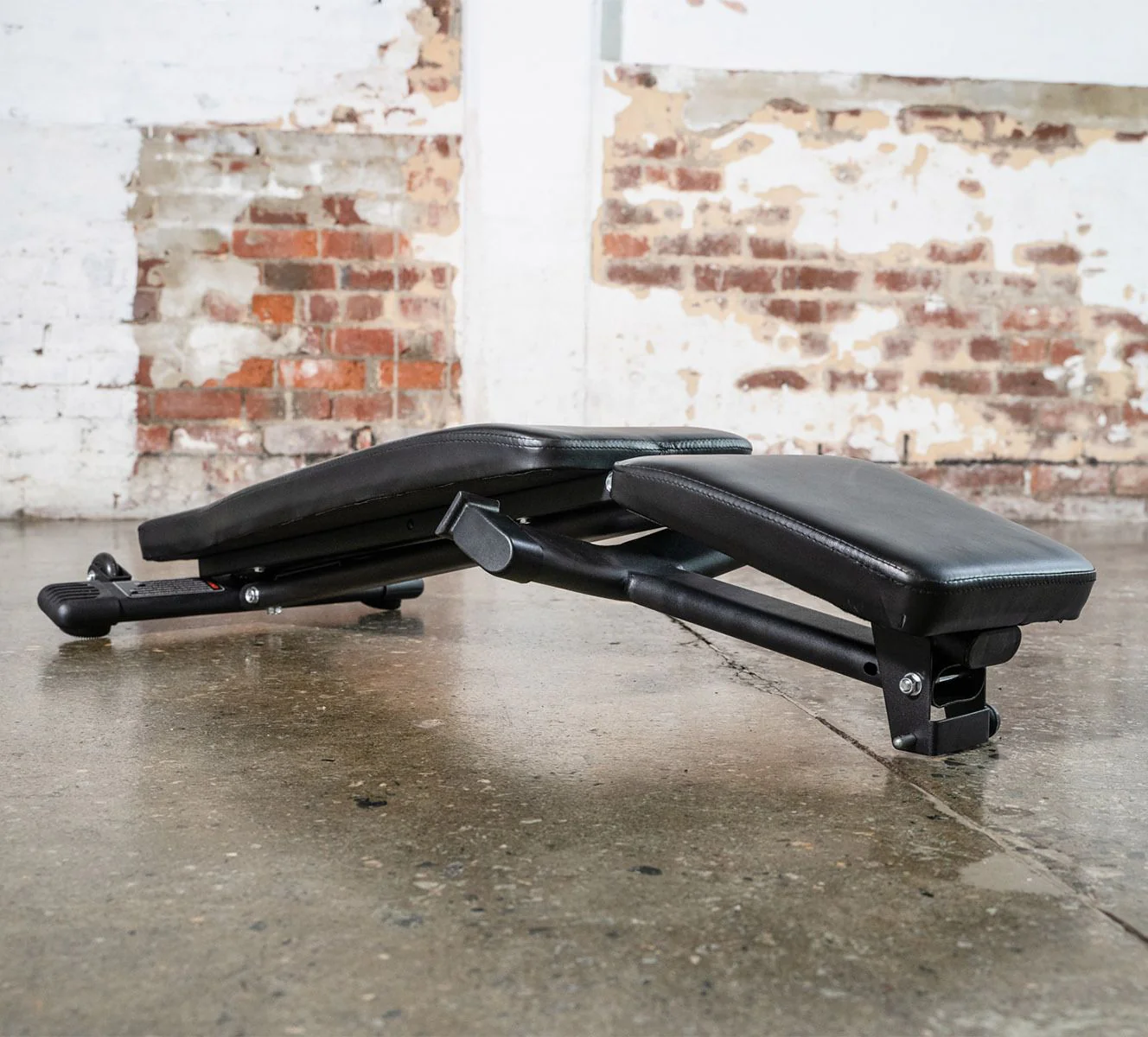 Armortech FID 300 Foldable Weight Bench - Image 5